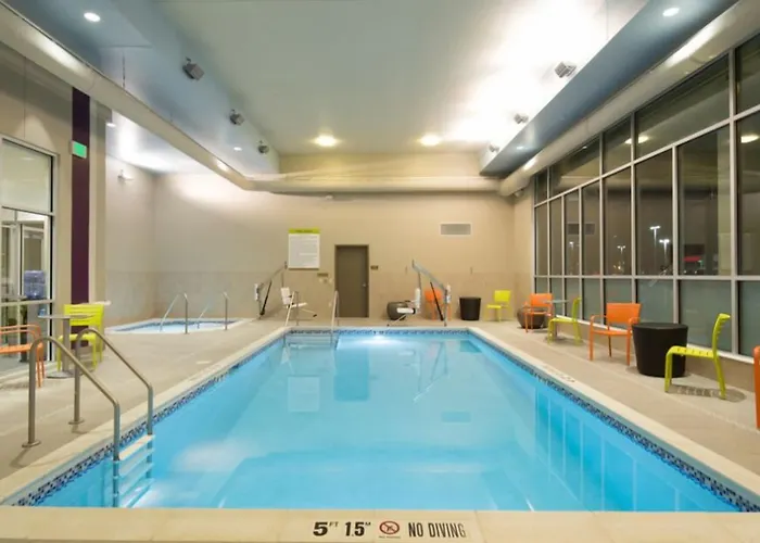 Hotel Home2 By Hilton Minneapolis