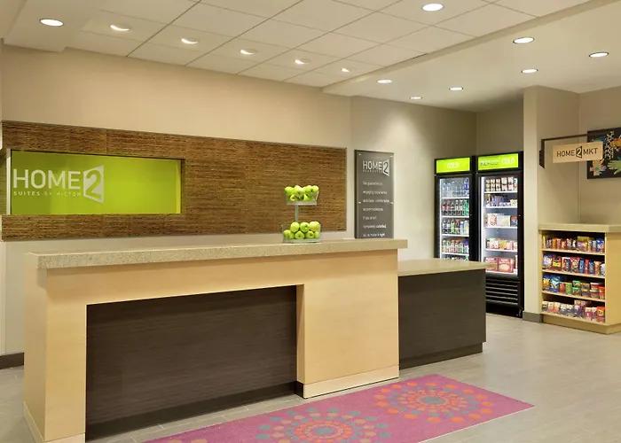 Hotel Home2 By Hilton Minneapolis