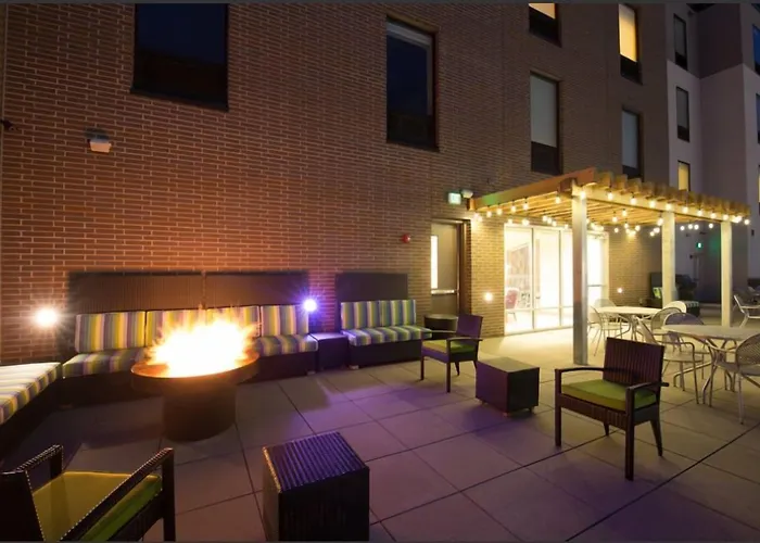 Home2 By Hilton Minneapolis Hotel 3*