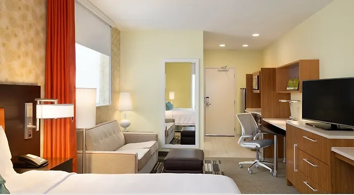 Hotel Home2 By Hilton Minneapolis 3*