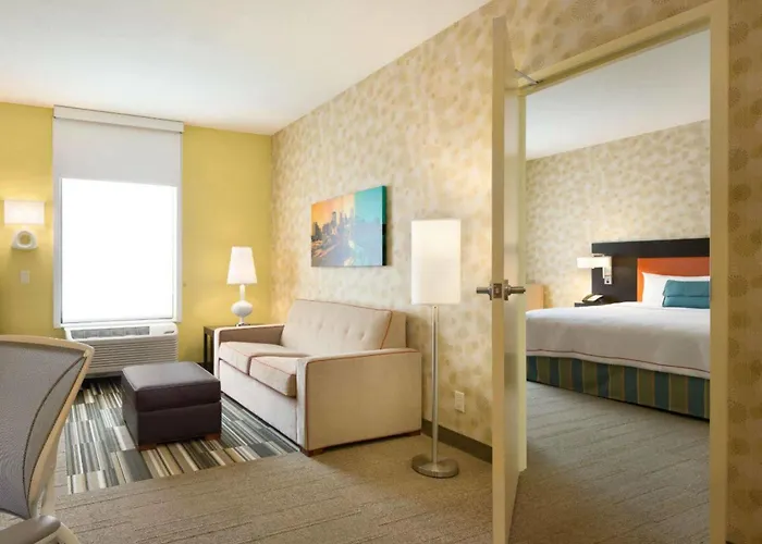 Home2 By Hilton Minneapolis 3*